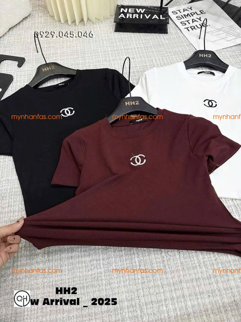 Áo thun zip thêu Chanel hàng qc cao cấp - 56THU753