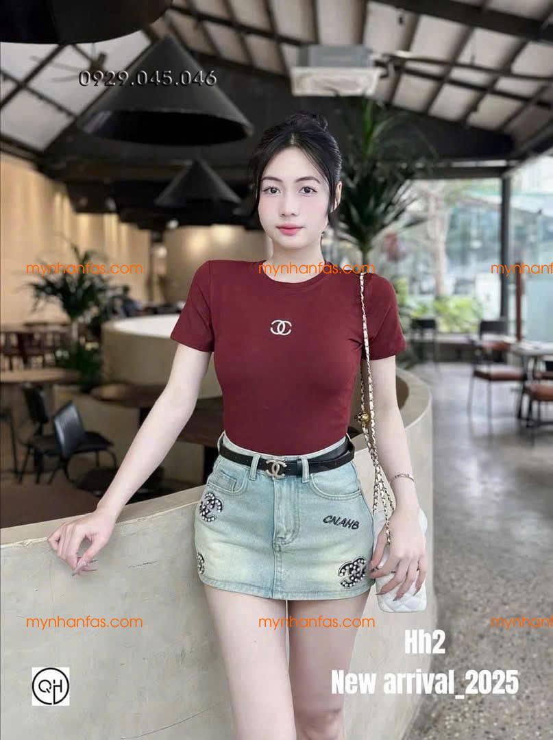 Áo thun zip thêu Chanel hàng qc cao cấp - 56THU753
